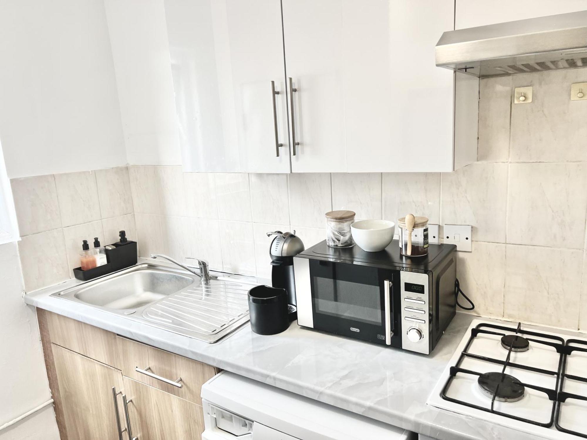 Apartament Next Westfield Mall Лондон Екстериор снимка