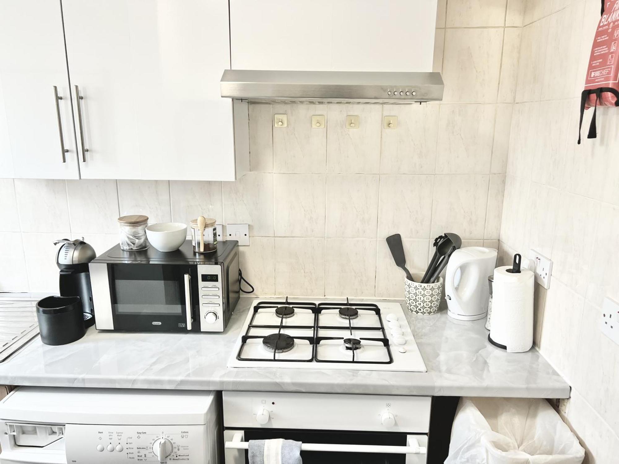 Apartament Next Westfield Mall Лондон Екстериор снимка